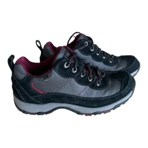 L.L. Bean Black and Gray Tek 2.5 Hiking Shoes with Rugged Sole Size 7.5 M