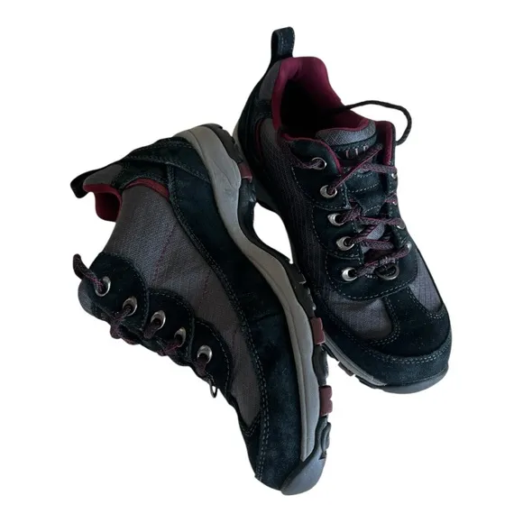 L.L. Bean Black and Gray Tek 2.5 Hiking Shoes with Rugged Sole Size 7.5 M