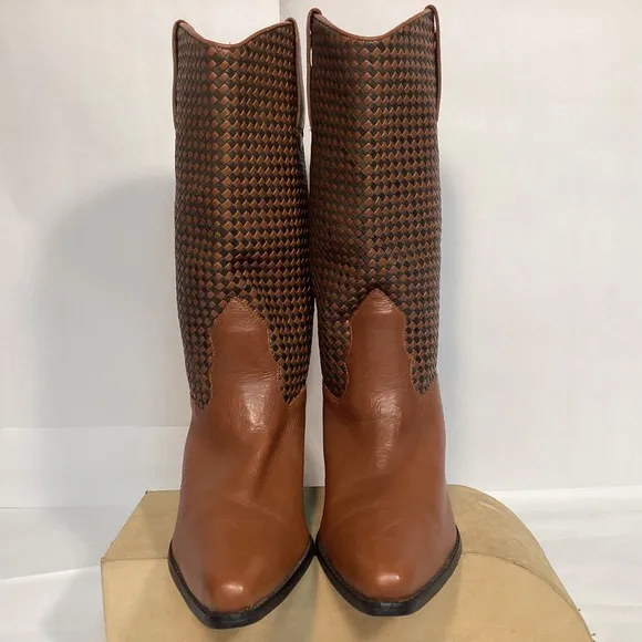L.L. Bean Dingo Womens Braided Leather Boots size 10