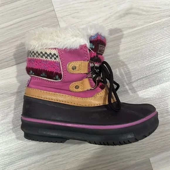 London Fog Toddler Girl's Pink Duck Toe Faux Fur Lined Snow Boots, Size 8
