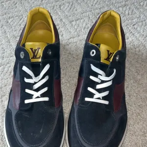 Louis Vuitton Men's Black and Brown Sneakers