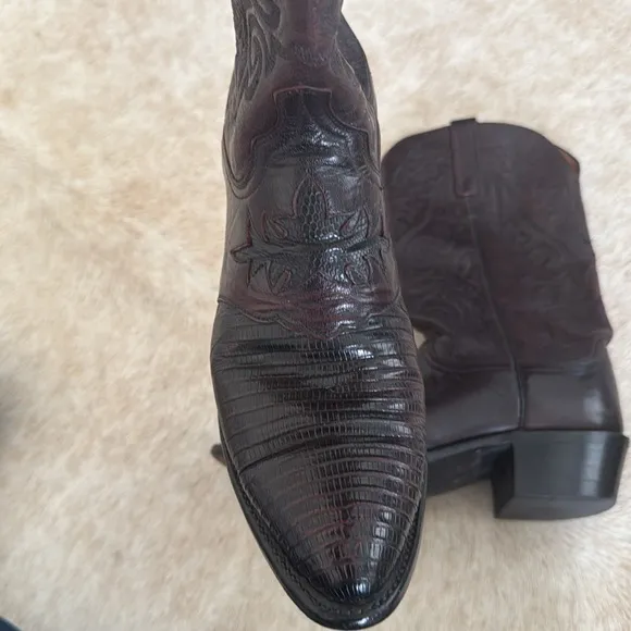 Lucchese 1883 Black Cherry Lizard Inlaid  Leather Boots Men Sz 8.5 D N1007J4