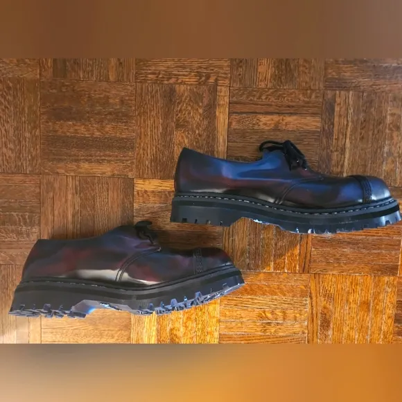 Made In England Gripfast shoes