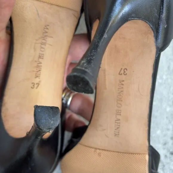 Manolo Blahnik peeptoe