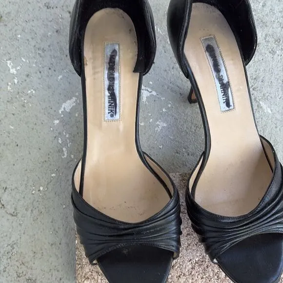 Manolo Blahnik peeptoe