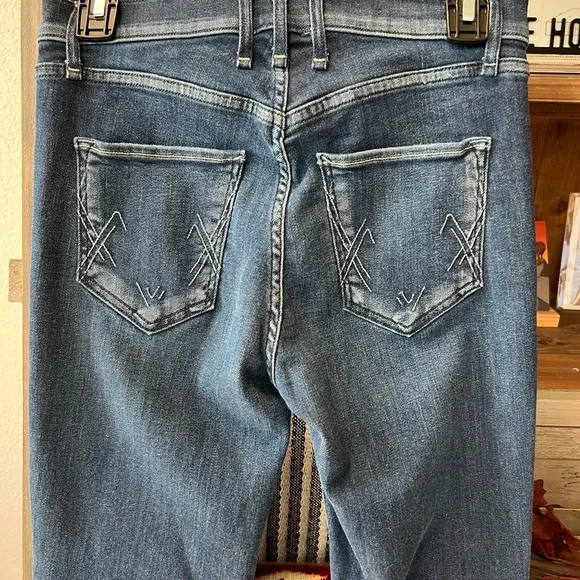 McGuire denim women’s Newton skinny jeans size 26