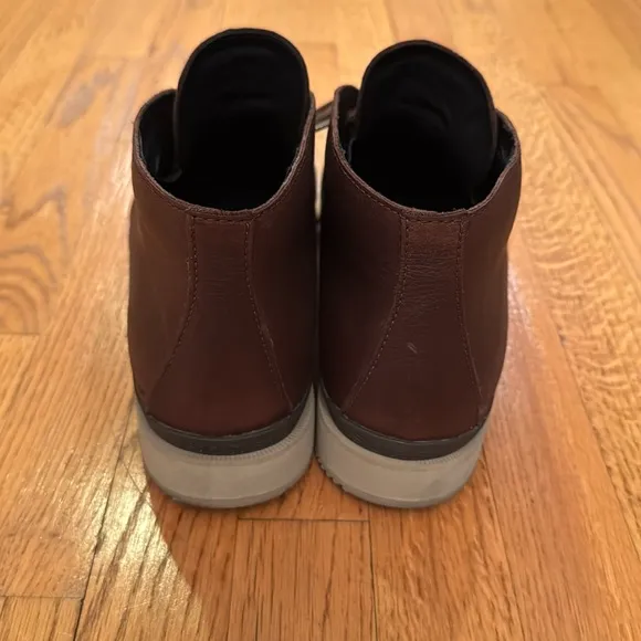 Men Sorel Leather Boots 11.5