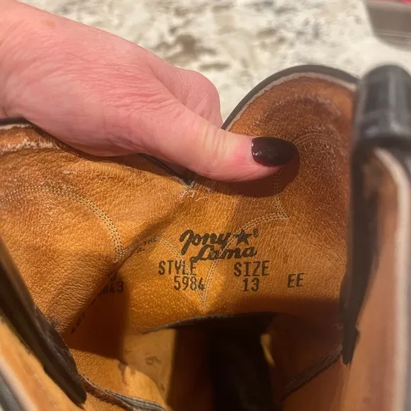 Men’s cowboy boots. Very good condition!