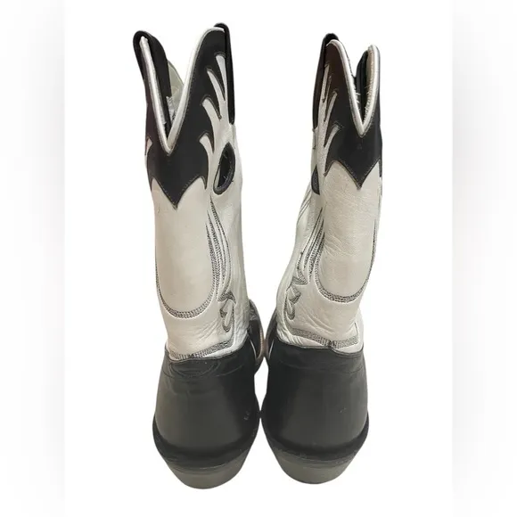 Men’s Olathe Boots Size 9
