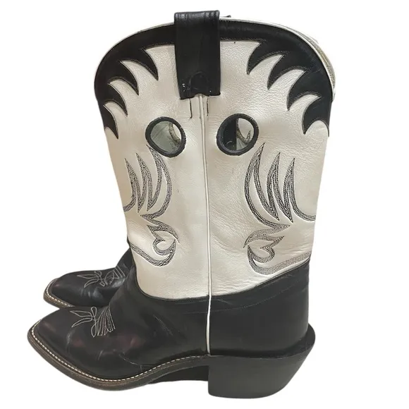 Men’s Olathe Boots Size 9