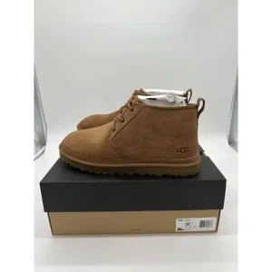 Men’s Size 12 UGG Australia 3236 Neumel Boots Chestnut Tan Beige Low Boots