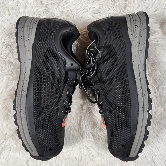 Men's Steel Toe Slip Resistant Work Shoes Size 9.5