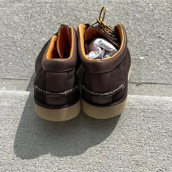 Men’s Timberland boots size 9M