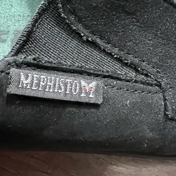 Mephisto Runoff Slip On Black Shoes Size 9.5