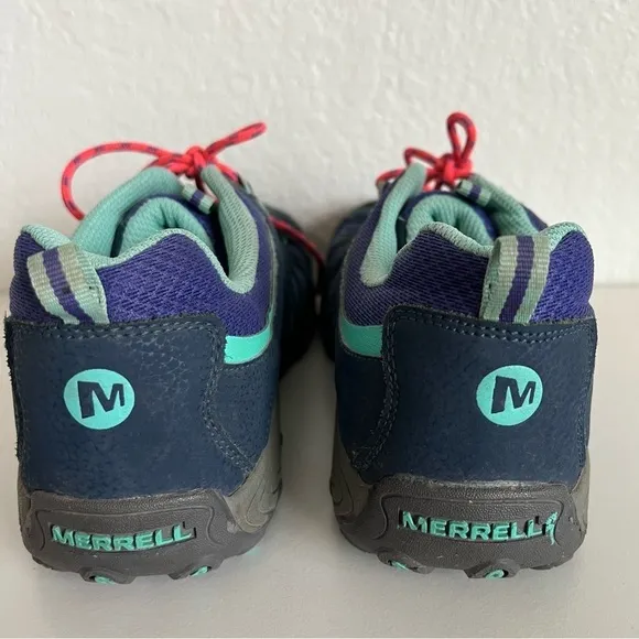 Merrell Chameleon Leather Athletic Hiking Shoes Purple and Blue.  Size 5