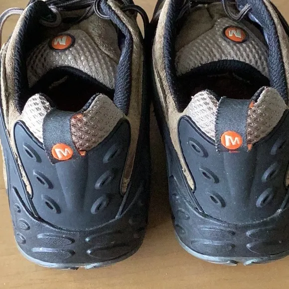 MERRELL CONTINUUM VIBRAM GORE-TEX SHOES