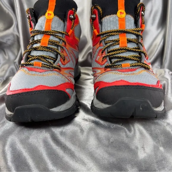 Merrell Men’s Capra Bolt Mid Waterproof Hiking Boots Bright Red Gray J35367 Sz 7
