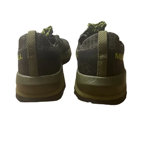 MERRELL Men’s MAG-9 Running Shoes in Olive Size 8.5 — Very Gently Worn