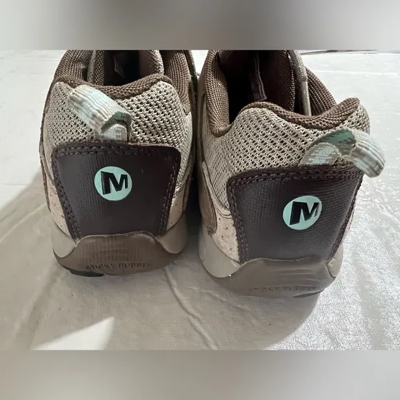 Merrell women’s Chameleon Arc II Stretch hiking shoes, size US 9 REDUCED ❗️