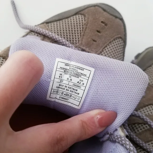 MERRELL Yokota Ascender Vent Lavender Hiking Shoes 11