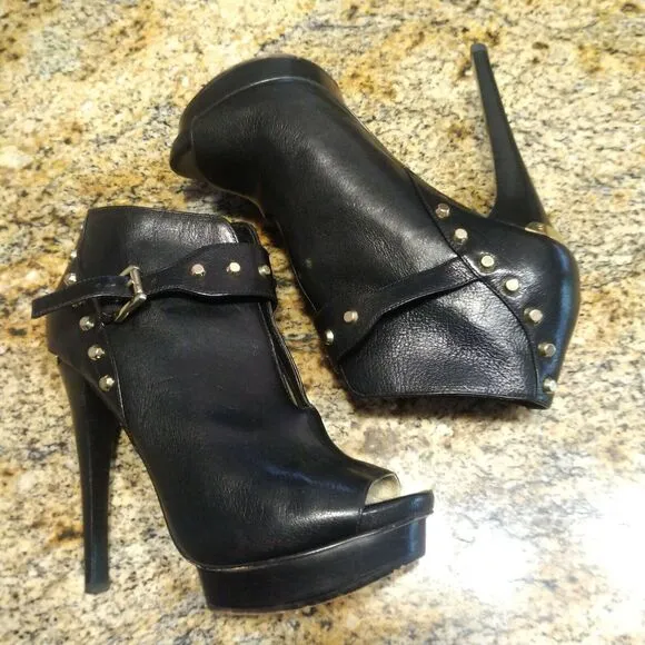 MICHAEL KORS Ailee Studded Black Platform Leather Open Toe Heels Shoes 7.5