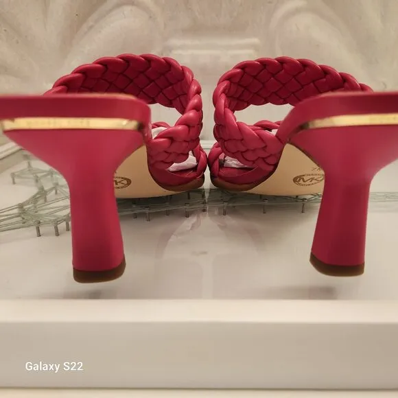 Michael Kors &quot;Amelia&quot; Rubin Red Heeled sandals. NIB. Size 7