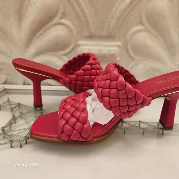 Michael Kors &quot;Amelia&quot; Rubin Red Heeled sandals. NIB. Size 7