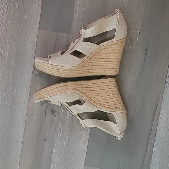 Michael Kors Berkley Wedge Shoes Size 9.5 Womens