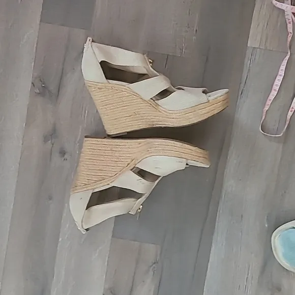 Michael Kors Berkley Wedge Shoes Size 9.5 Womens