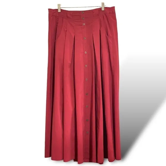 MINKPINK A-Line Skater Plisse Skirt Midi Women’s Size Medium Red Country Wester…