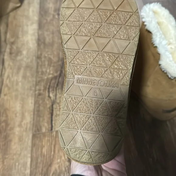 Minnetonka boots