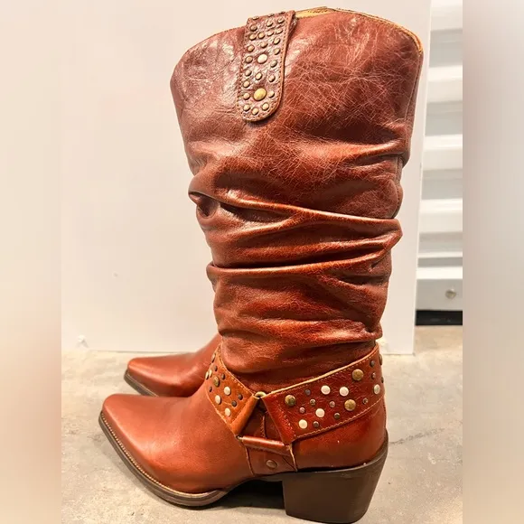 Miz Mooz Women boots size 6.5 New with Original Box