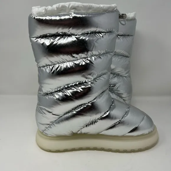 Monclear Gaia Pocket Mid Snow Boot Silver | 9.5