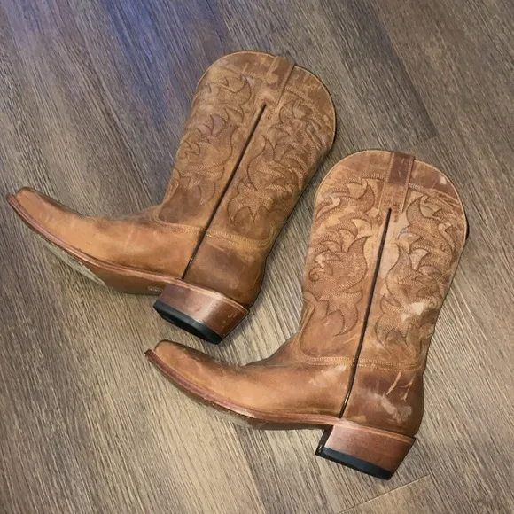 Moonshine by Brad Paisley Men’s Cowboys Boots - Size 9.5 (runs big)