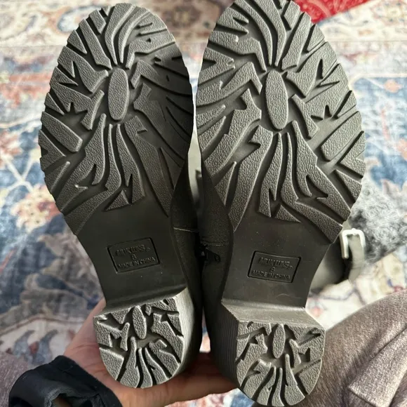 Muk Luks Women’s Boots