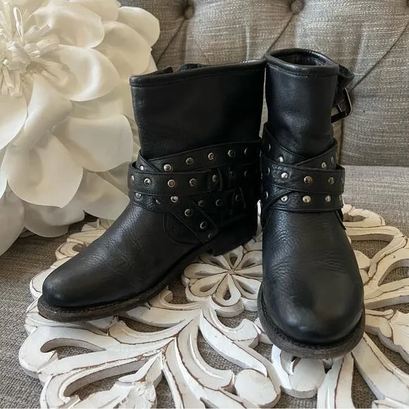 Muro Black Leather Moto Ankle Boots Women’s 6