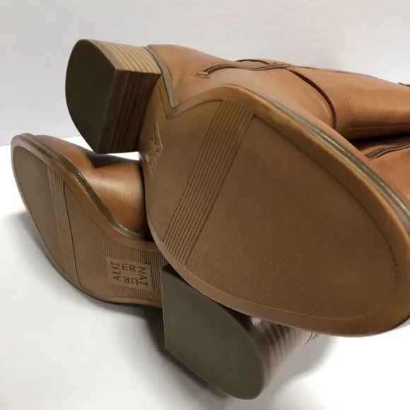 Naturalizer Women’s Daelynn, Brown Leather Boots, Size 8 Wide