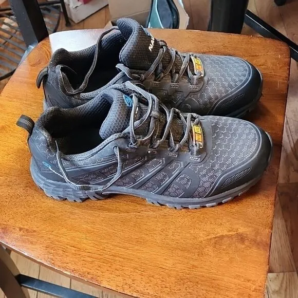 Nautilus men's steel toe shoes Size 10.5