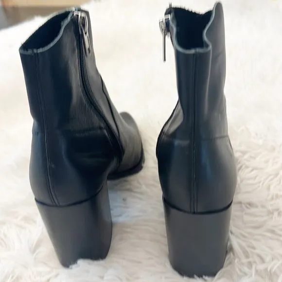 NEW $140 Steve Madden Cate Black Leather western boots women size 6.5