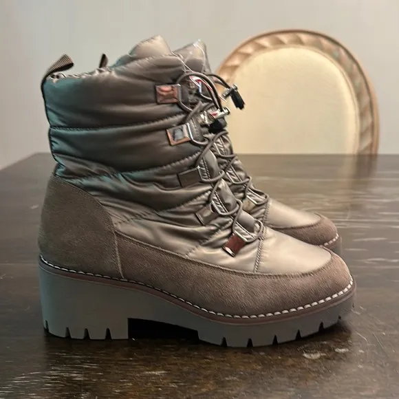 NEW $150 Blondo Dapper waterproof lace up winter rain snow boots women sz 7.5