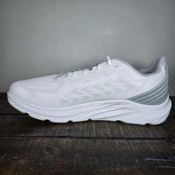 NEW Altra Rivera 4 Mens Size 8 Running Hiking Shoes AL0A85PB110 White