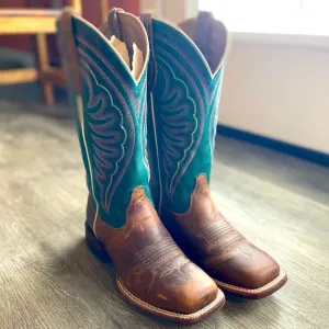 New Ariat Circuit Shiloh Western Boot size 7 women’s.