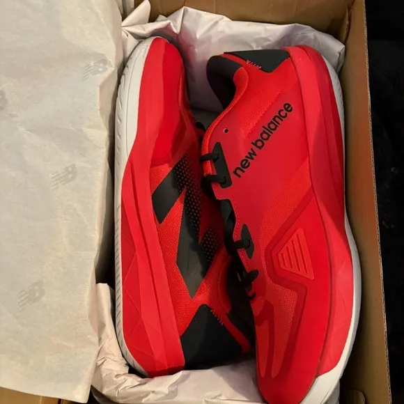 New Balance Fuelcell NWT
