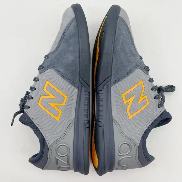 New Balance Men's Audazo V5  Pro Suede Shoes, Gray, Sz 7.5