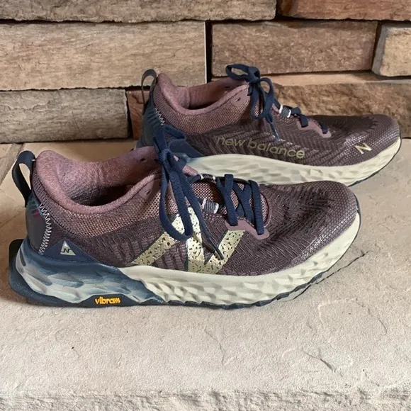 New Balance sz 7.5 trail running shoes with fresh foam