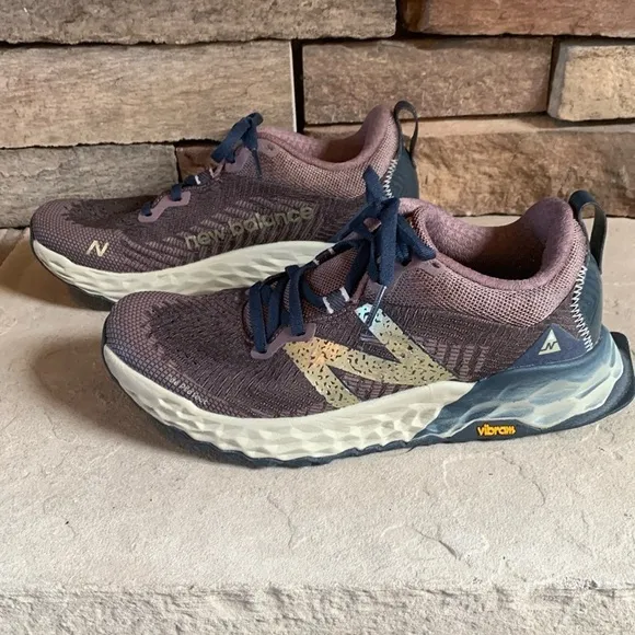 New Balance sz 7.5 trail running shoes with fresh foam