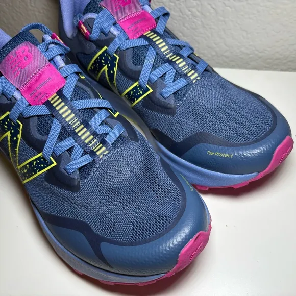 New Balance Womens Dynasoft Nitrel V4 WTNTRCN4 Blue Running Shoes Sneaker Sz 9.5
