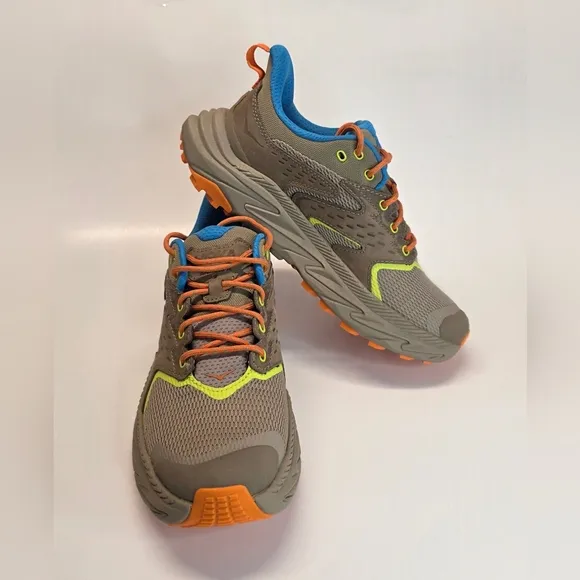 New Boys' Hoka One Anacapa 2 Low GTX Hiking Sneaker Dune Vibrant Orange Size 6&amp;7