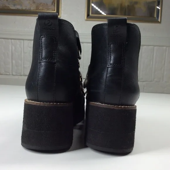 New Cole Haan Zerogrand Explorer Black Leather Wedge Lace Up Boots Women 7