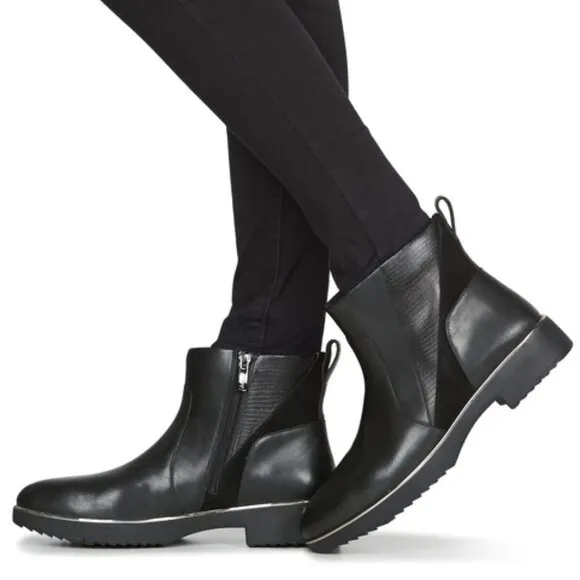 NEW FITFLOP Leather Salma Lizard Embossed Ankle Boots black for women 563mn